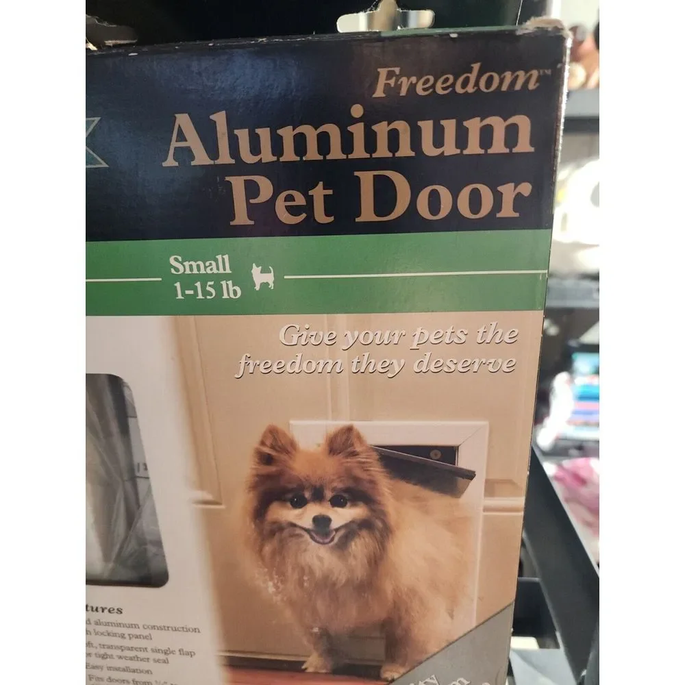 Petsafe Freedom Dog‎ Door, small (Petsafe) Easy Installation